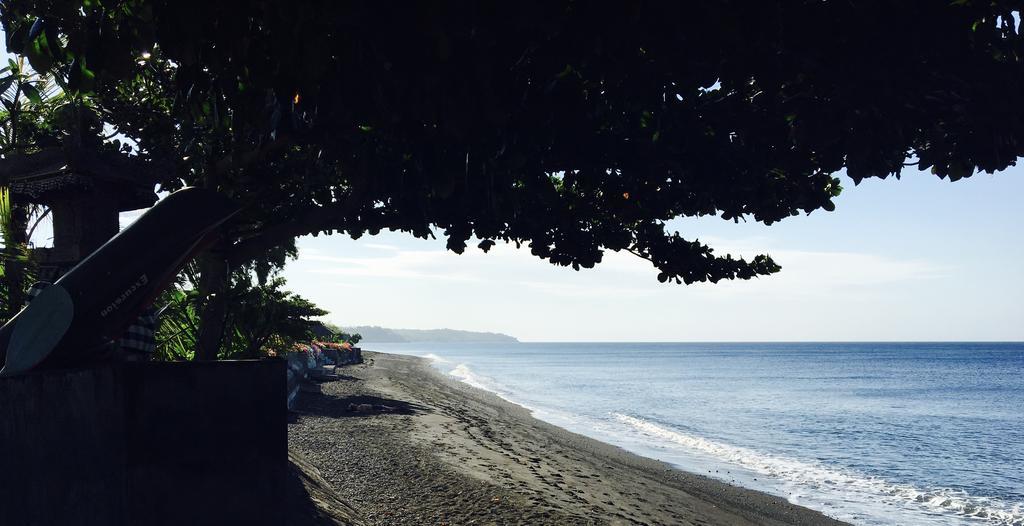 Melasti Beach Bungalows Amed (Bali) Exterior photo